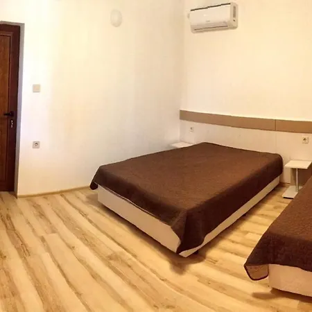 надежда ביאלה