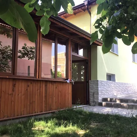 надежда * 비알라